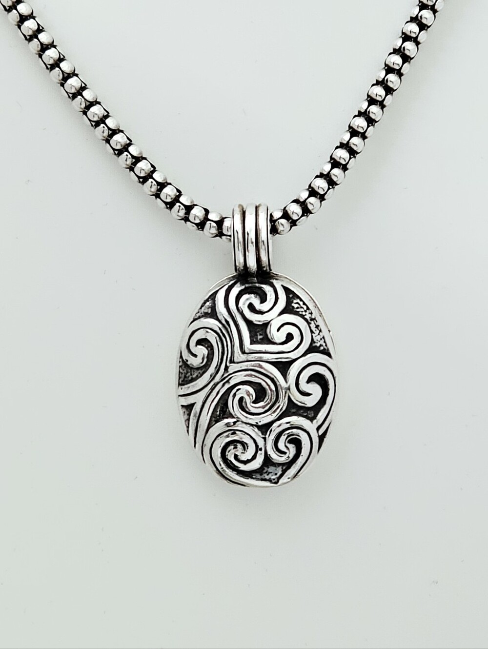 Silpada Sterling Silver Oxidized Oval Scroll Locket Engraveable Pendant S1392